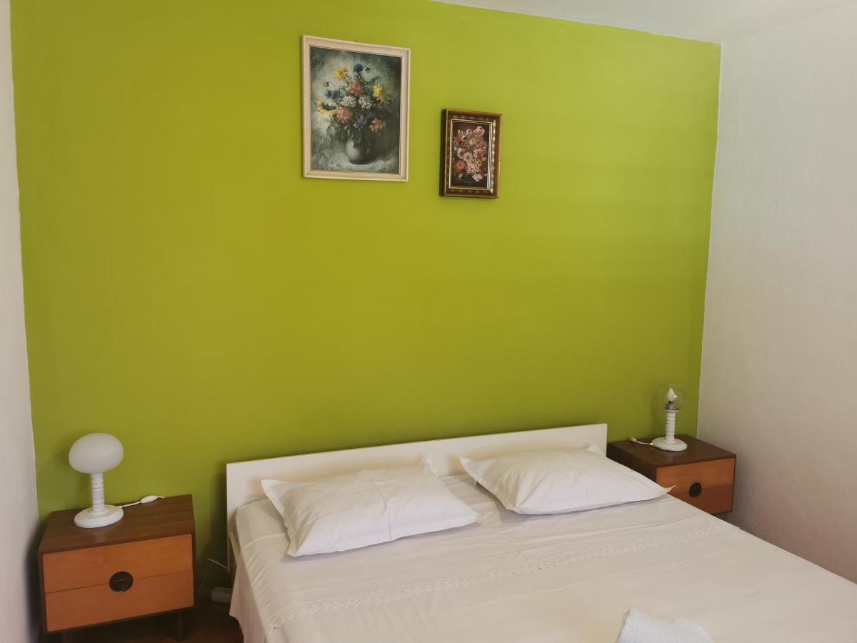 Apartman Tudor Kuzma Hvar Eksteriør billede